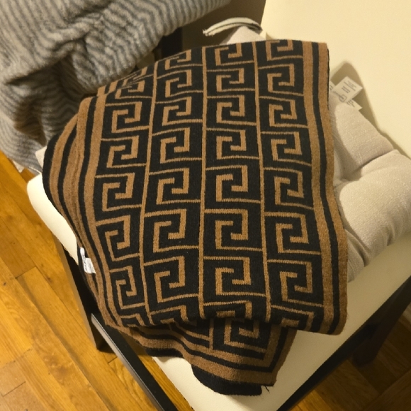 Aldo Black and Brown Geometric Scarf - Picture 3 of 6